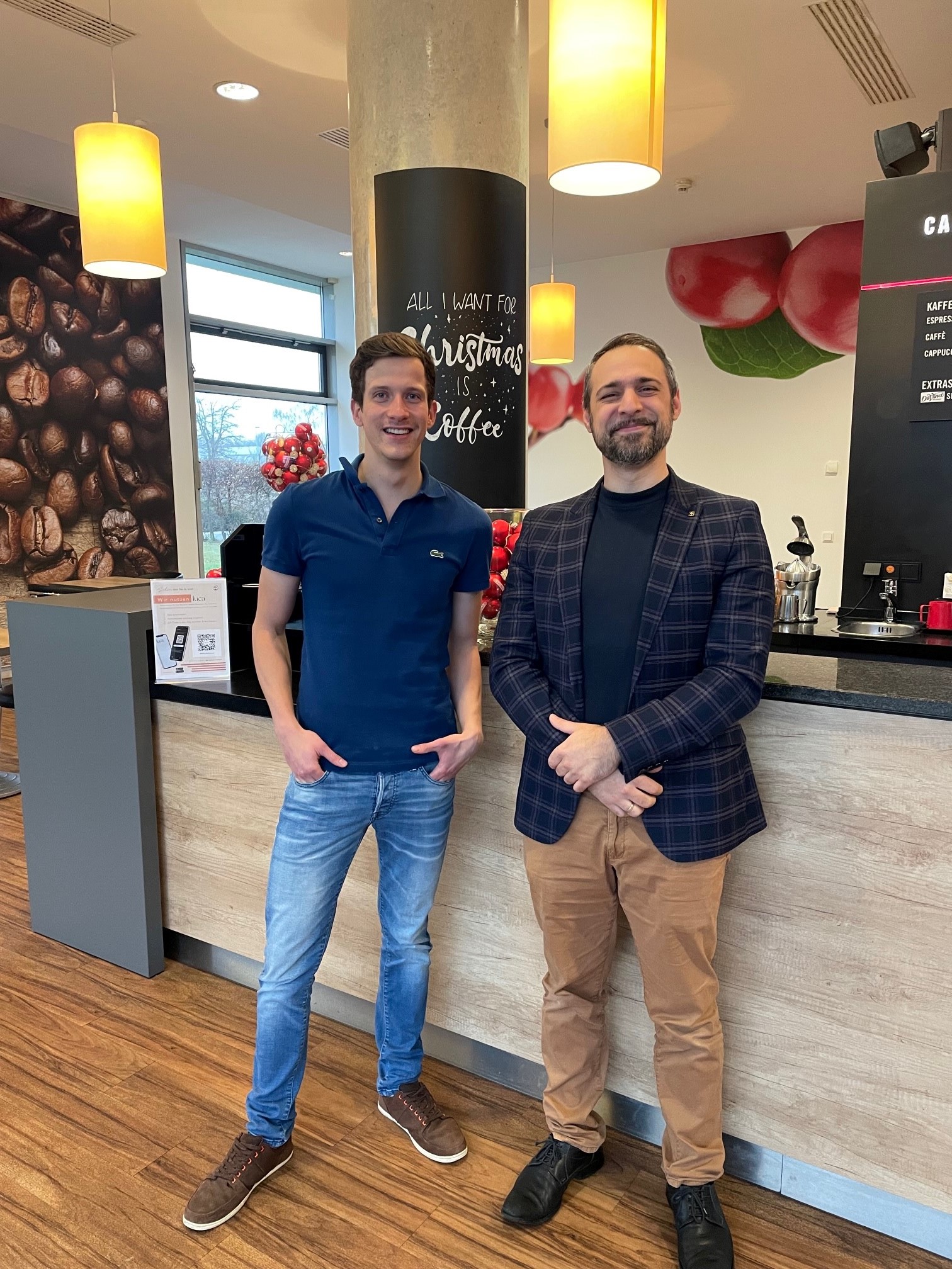 Jonas Wehrmann (InWiGe) ist weiterhin im Feld unterwegs und führte weitere Interviews bei der Eurest Deutschland GmbH in Mainz und Eschborn durch.  Jonas Wehrmann (InWiGe) ist weiterhin im Feld unterwegs und führte weitere Interviews bei der Eurest Deutschland GmbH in Mainz und Eschborn durch.